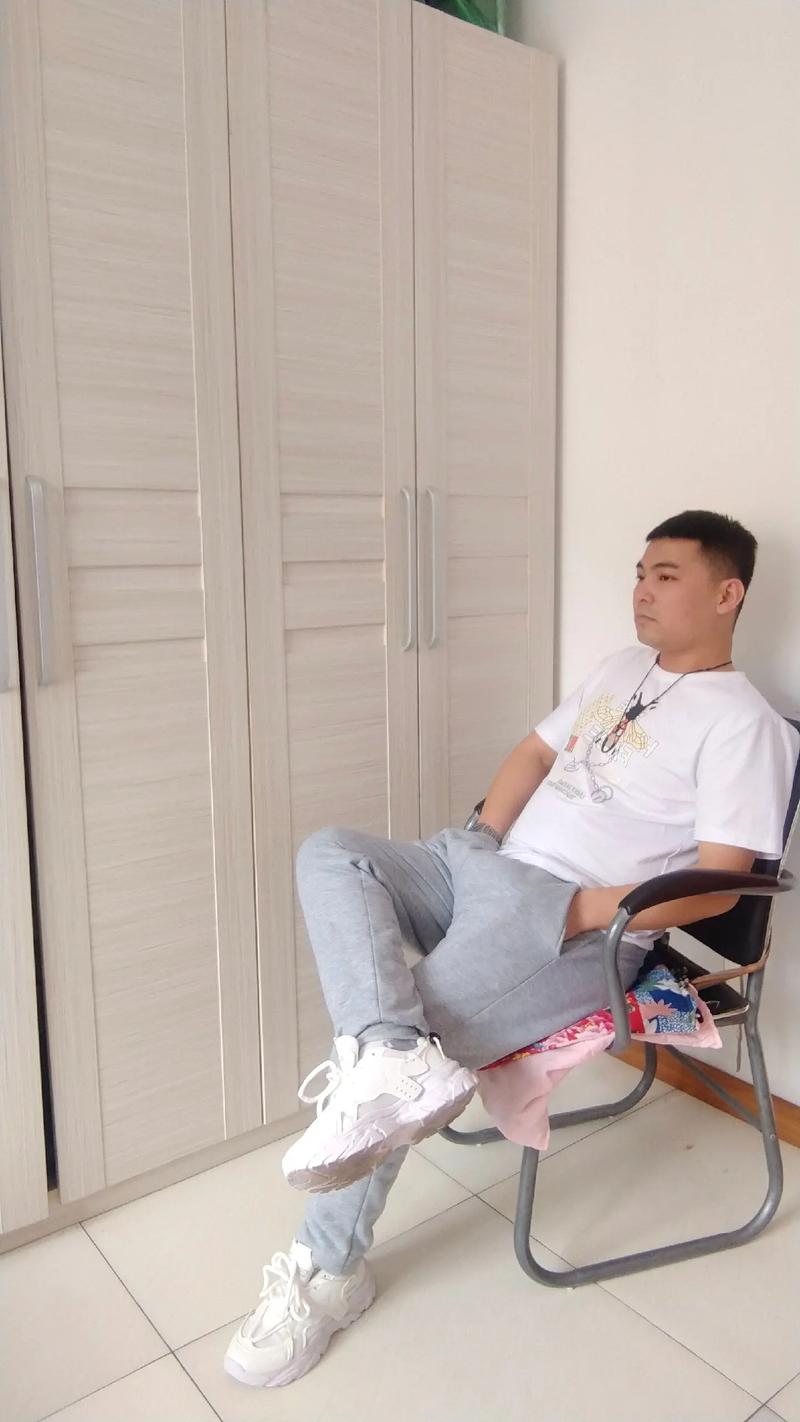 2025年杨紫多少斤