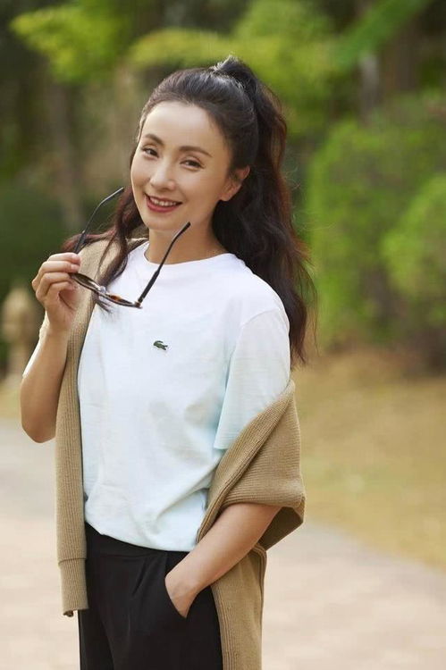 这一刻爱吧 这一刻爱吧 歌词