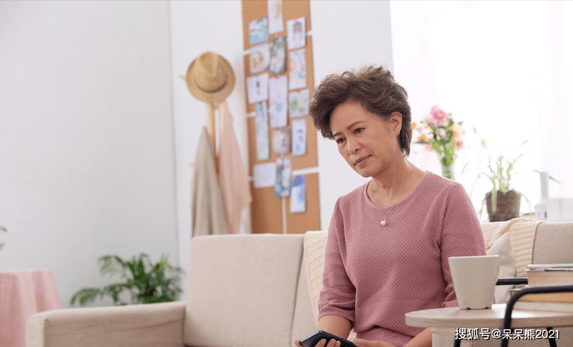 观察蚂蚁的日记300字