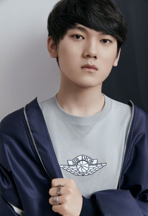 吴亦凡的牙签到底多大 吴亦凡的牙签到底多大