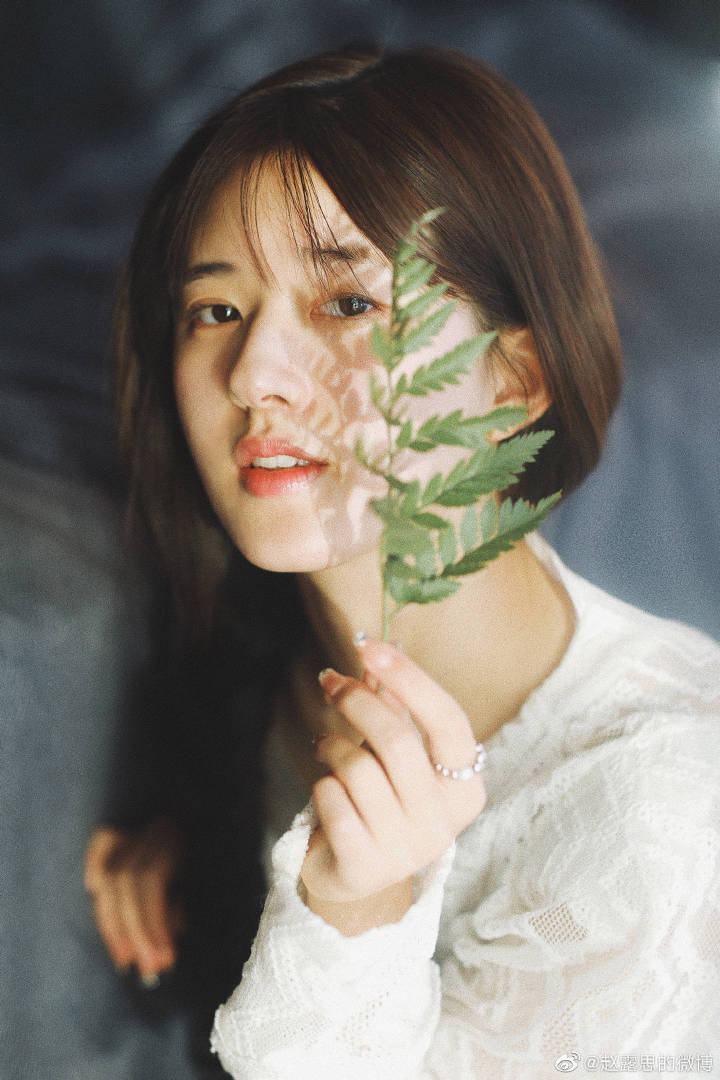 叶光富迎翟志刚王亚平进舱 3人拥抱 叶光富迎翟志刚王亚平进舱 3人拥抱