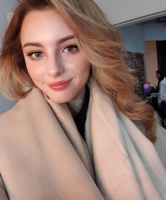 陈赫个人资料父母是谁