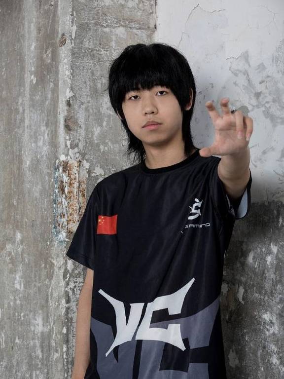 方中信年龄 方中信年龄变化 方中信年龄 方中信年龄变化