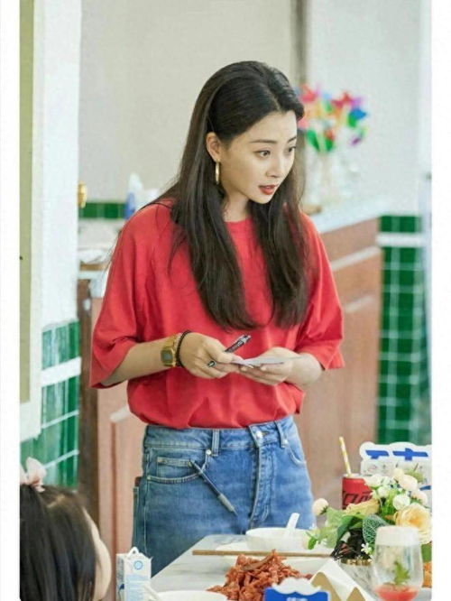 希斯莱杰小丑 希斯莱杰小丑是哪部电影 希斯莱杰小丑 希斯莱杰小丑是哪部电影