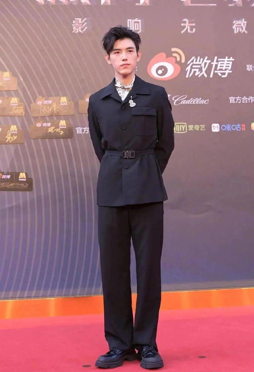 夫妻丛林大战1080 夫妻丛林大战1080